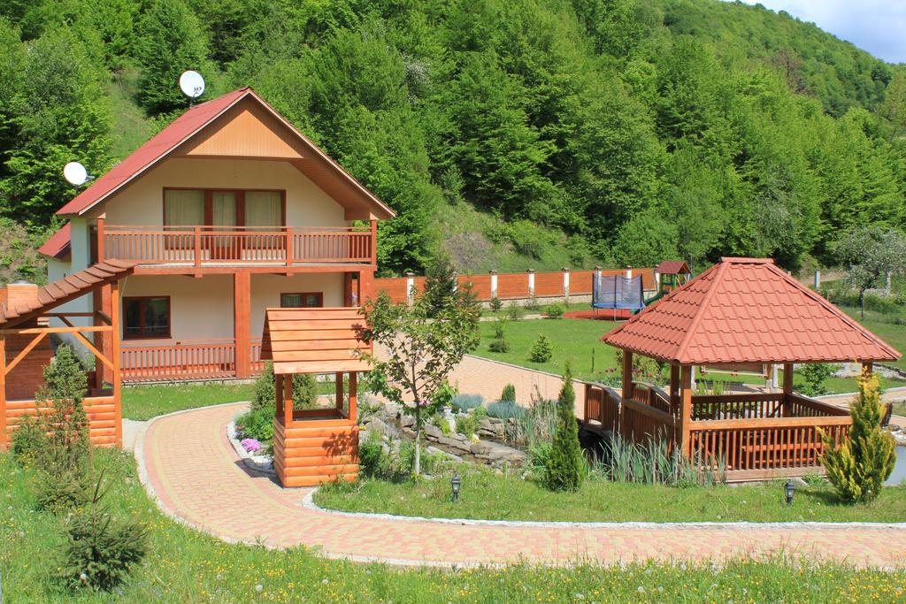 Svit Sontsya Tur'ya Polyana Exterior photo