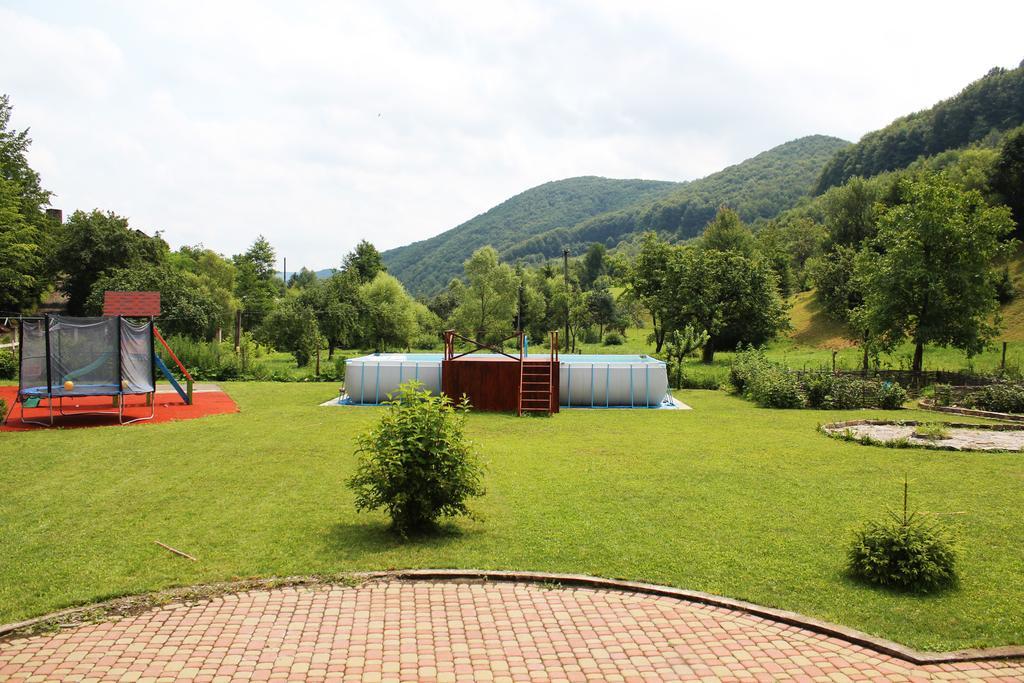 Svit Sontsya Tur'ya Polyana Exterior photo