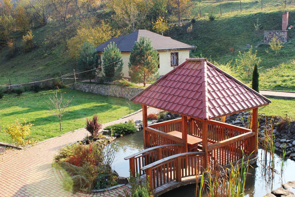 Svit Sontsya Tur'ya Polyana Exterior photo