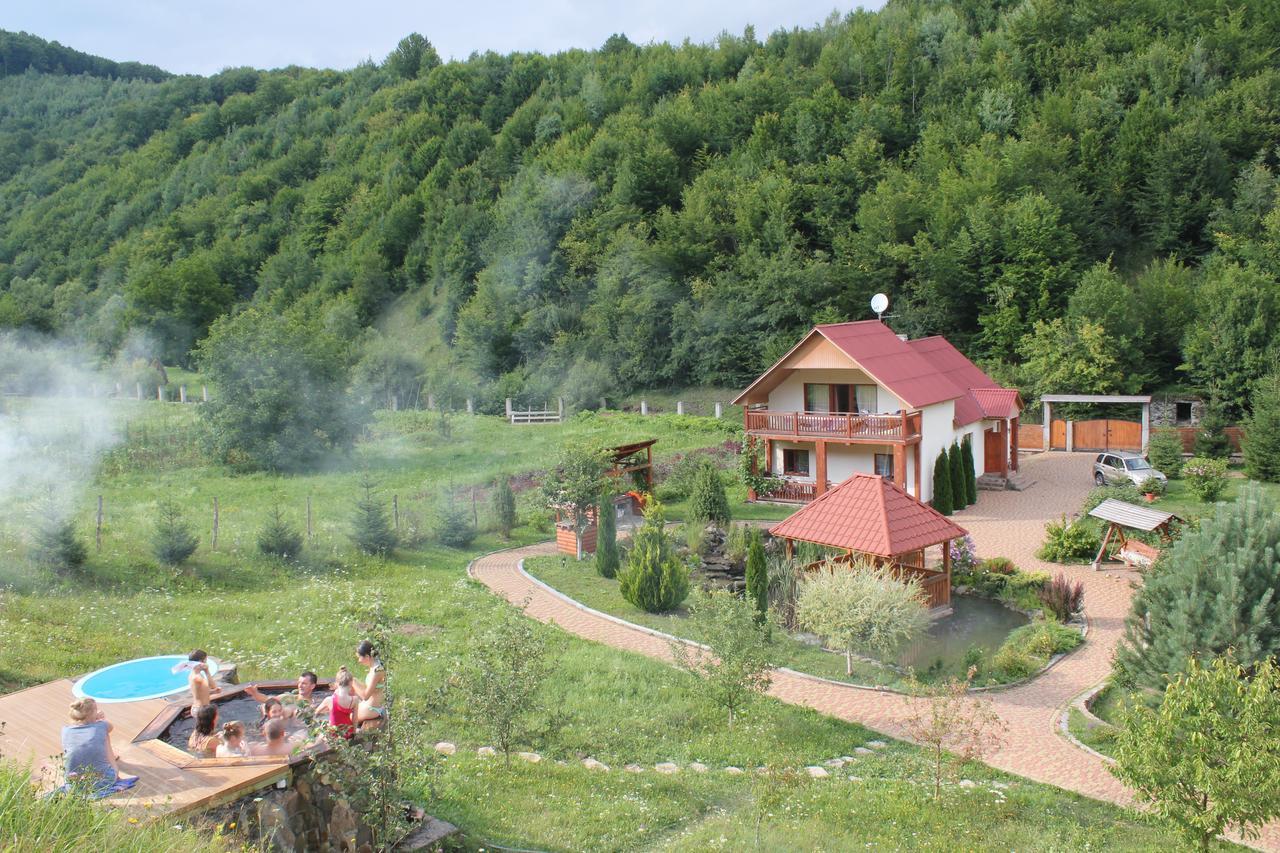 Svit Sontsya Tur'ya Polyana Exterior photo